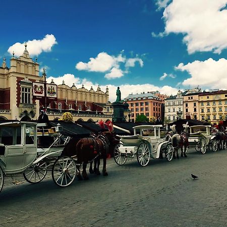 Hostel Rynek 7 Krakow Ngoại thất bức ảnh