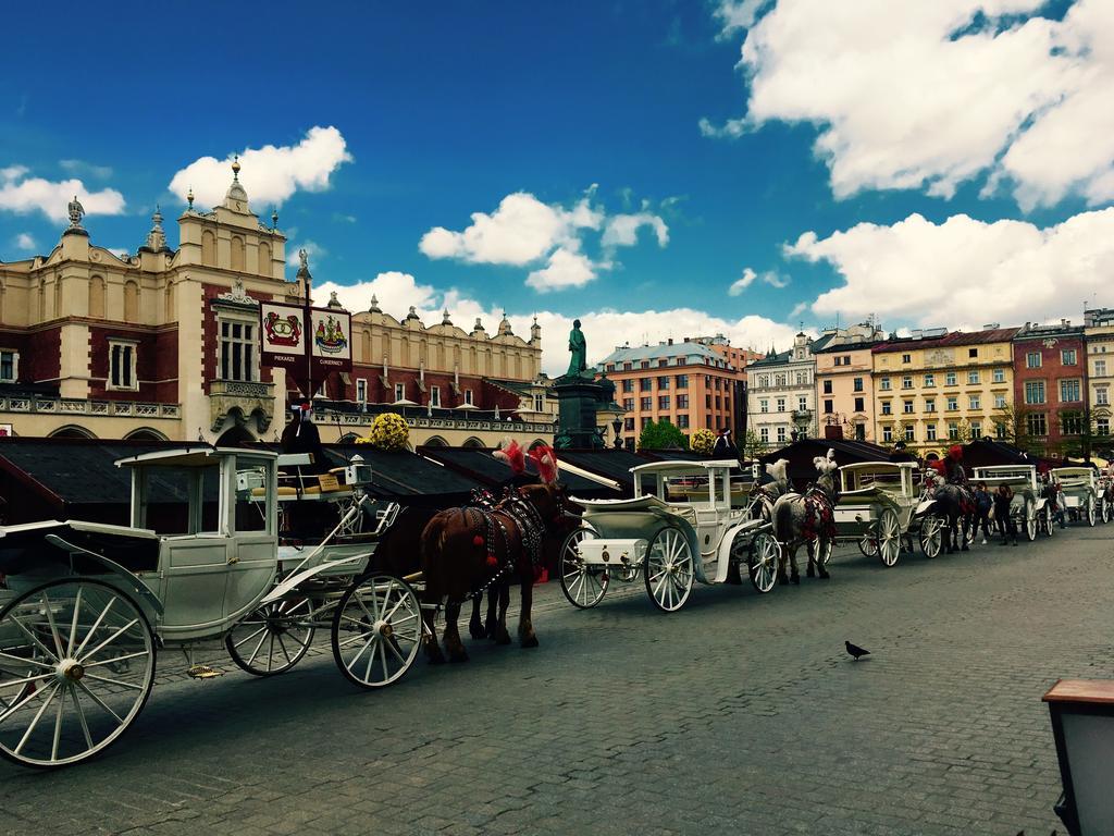 Hostel Rynek 7 Krakow Ngoại thất bức ảnh