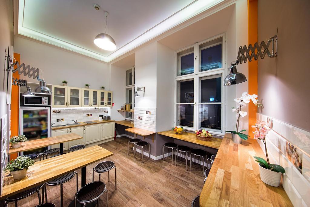 Hostel Rynek 7 Krakow Ngoại thất bức ảnh